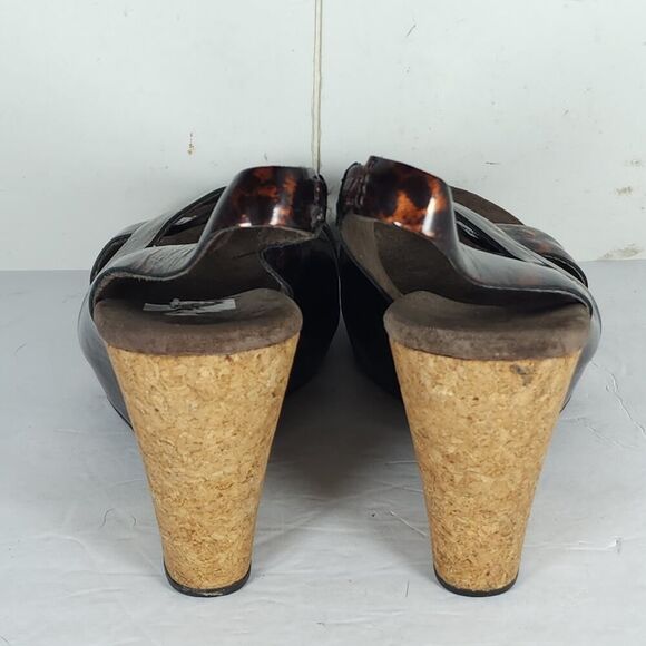 UGG Women's HAZEL Tortoise Shell US7 Patent Leather Cork Wedge Slingback Sandals - Picture 12 of 16